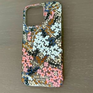 Kate Spade Apple IPhone 13 case. Perfect condition!